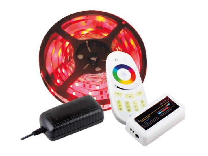Zestaw TAŚMA RGB 150 LED IP20 + sterownik pilot i zasilacz
