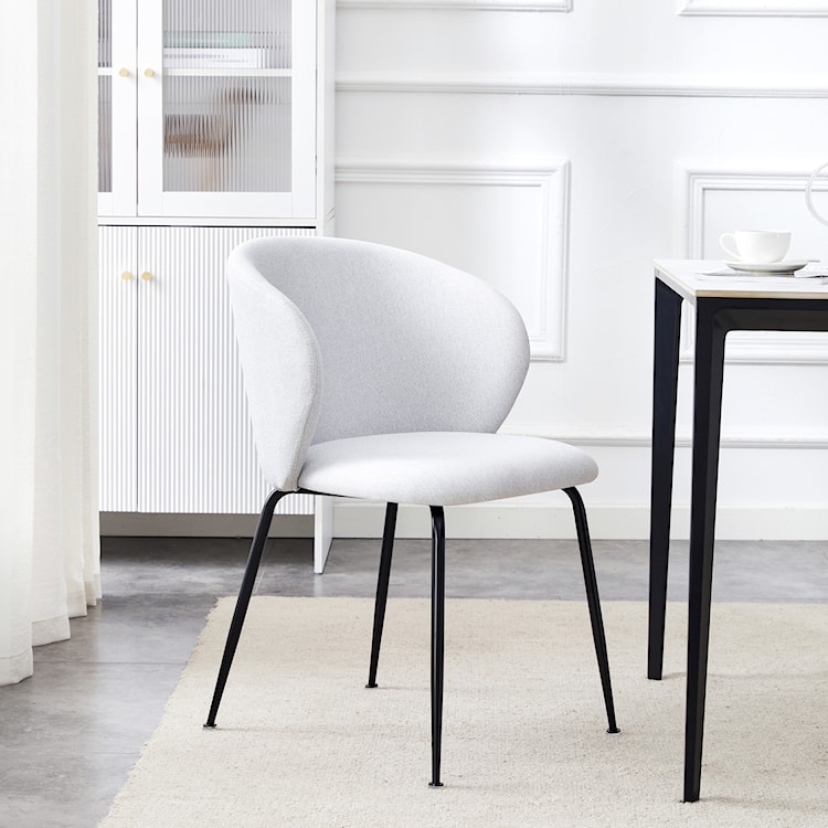 Krzesło tapicerowane do jadalni Mealize w tkaninie hydrofobowej srebrna plecionka na czarnych nogach  - zdjęcie 3