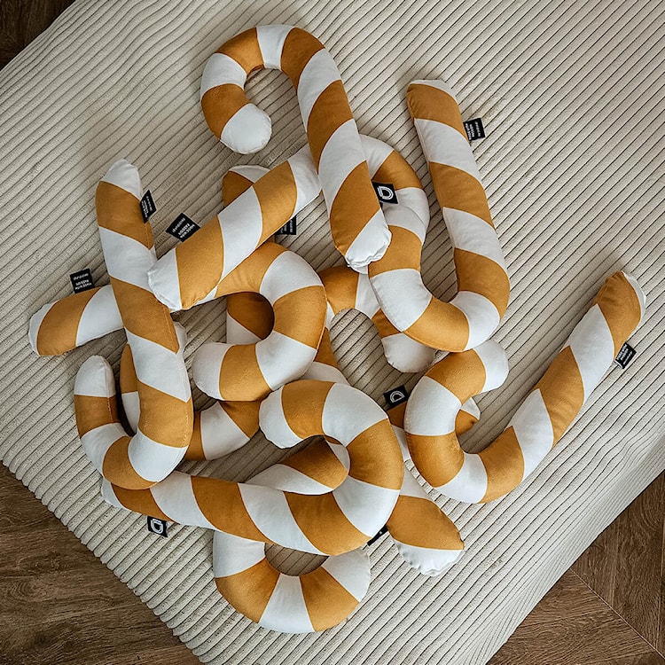 Poduszka XMAS 34 cm żółta laska cukrowa  - zdjęcie 3
