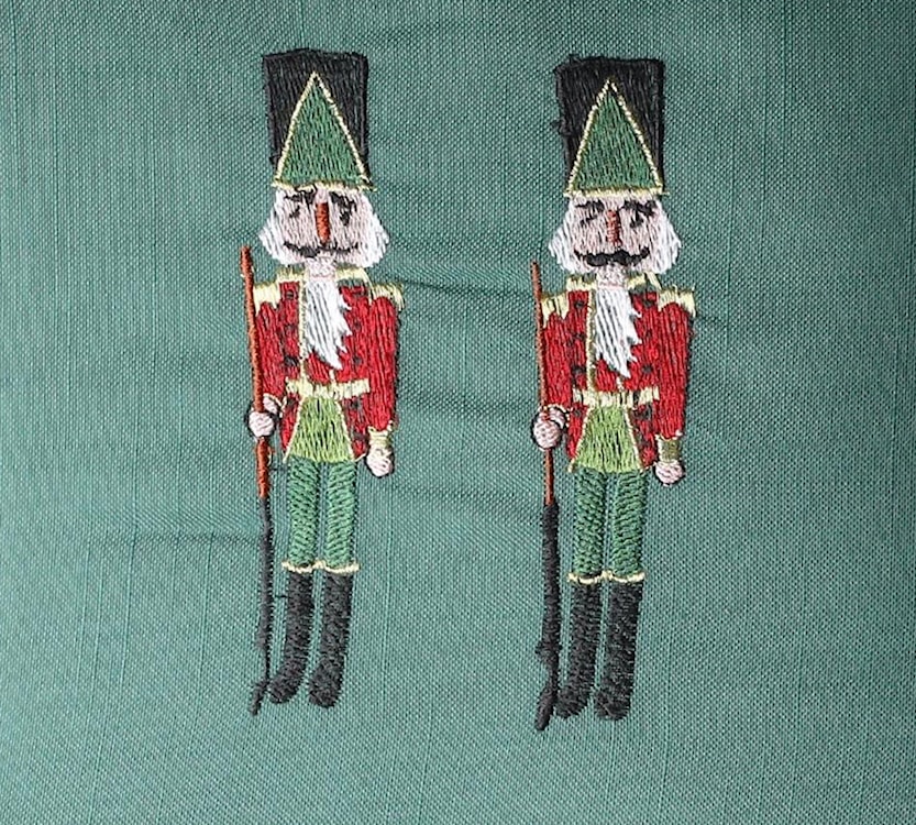 Poduszka Navrell 50x30 cm świąteczna zielona  - zdjęcie 3