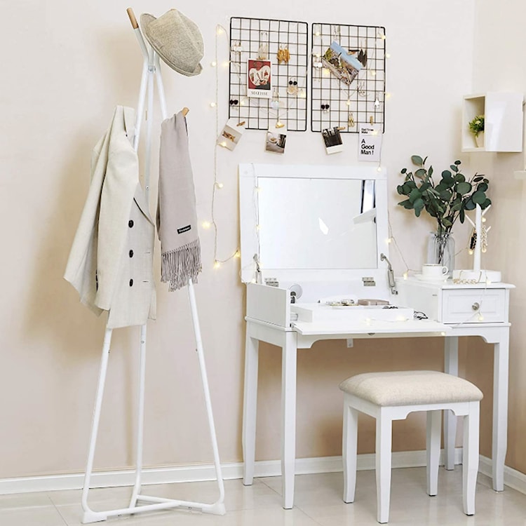 Wieszak stojący Mazim biały z drewnianymi elementami  - zdjęcie 4