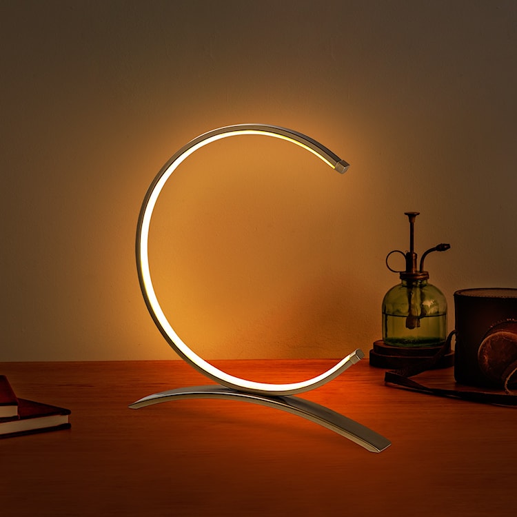 Lampka na biurko Pericile złota  - zdjęcie 2