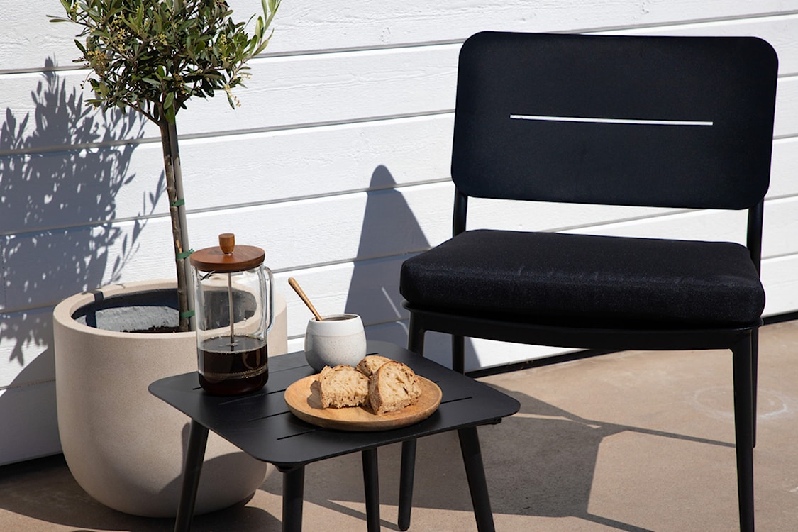 Fotel ogrodowy Sunation z poduszką aluminium czarny  - zdjęcie 2