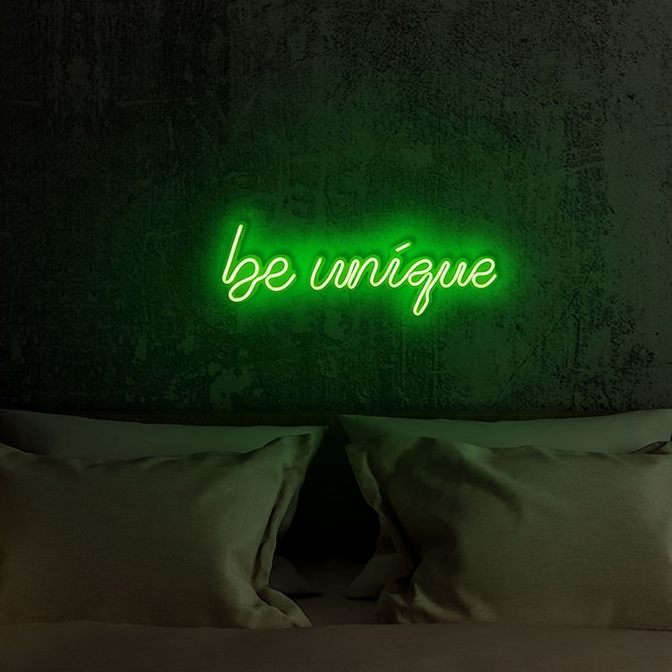 Neon na ścianę Letely z napisem Be Unique zielony  - zdjęcie 3