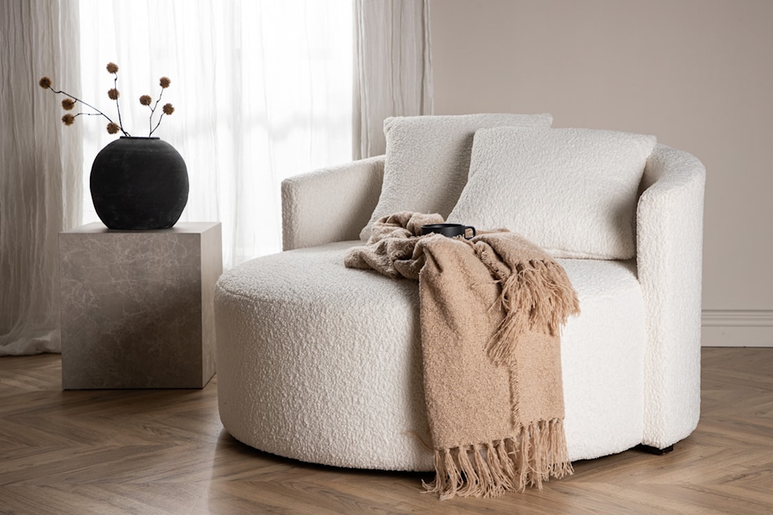Sofa dwuosobowa Suppine biała w tkaninie boucle  - zdjęcie 2