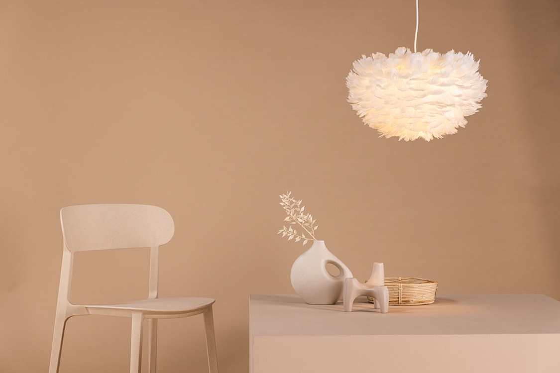 Lampa sufitowa Nicola średnica 45 cm białe pióra  - zdjęcie 2