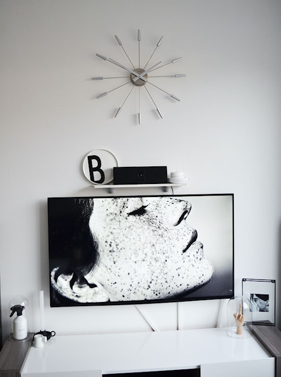 Zegar ścienny Plug Inn 58 cm srebrny  - zdjęcie 2