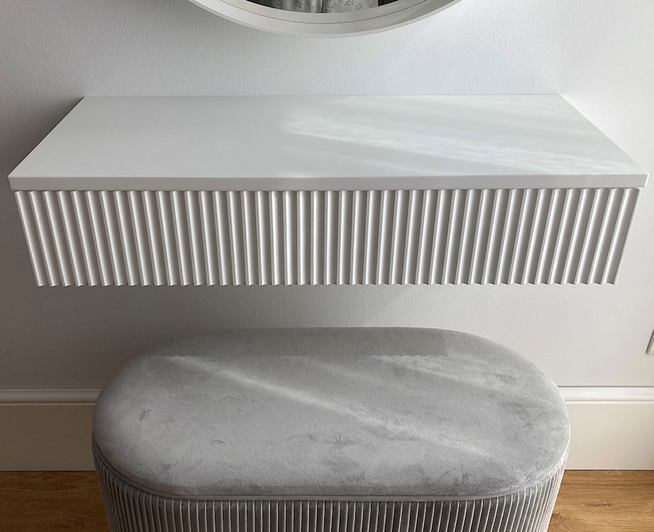Toaletka Lonidos 70x35 cm wisząca biała lamele  - zdjęcie 2