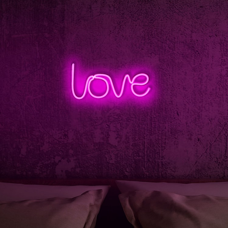 Neon na ścianę Letely z napisem Love różowy  - zdjęcie 4