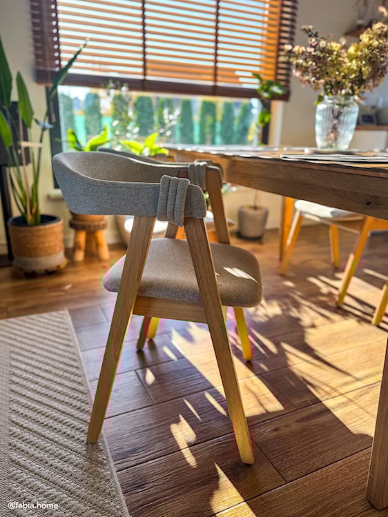 Krzesło drewniane do jadalni Inneles dąb naturalny/beżowe  - zdjęcie 8