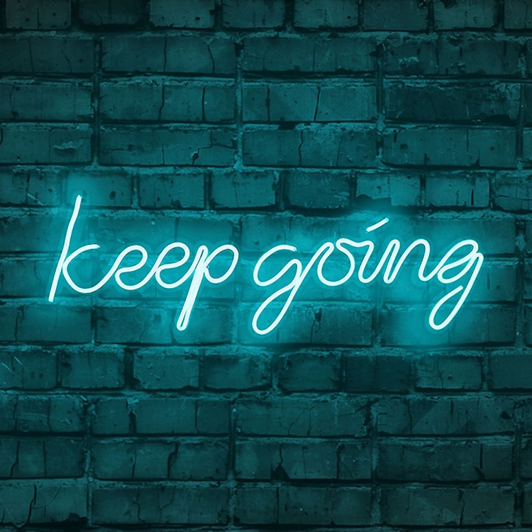 Neon na ścianę Letely z napisem Keep Going niebieski  - zdjęcie 2