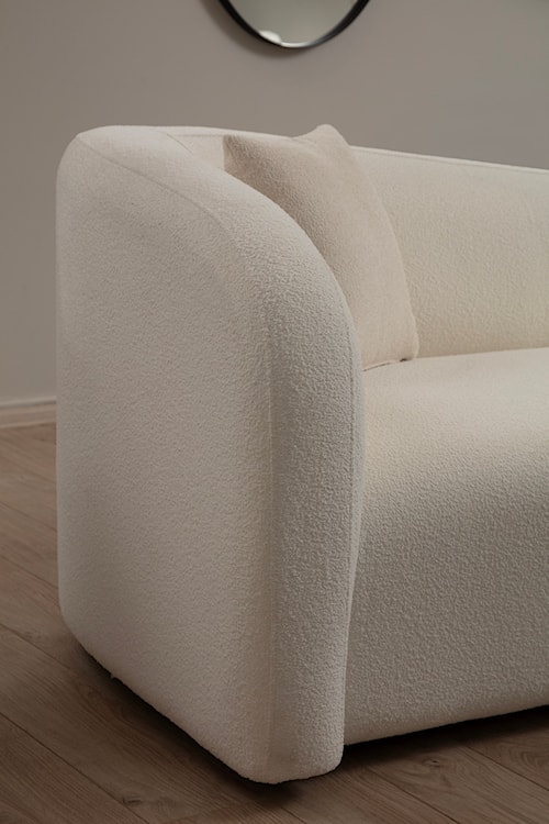 Sofa trzyosobowa Subedly w tkaninie boucle kremowa  - zdjęcie 4