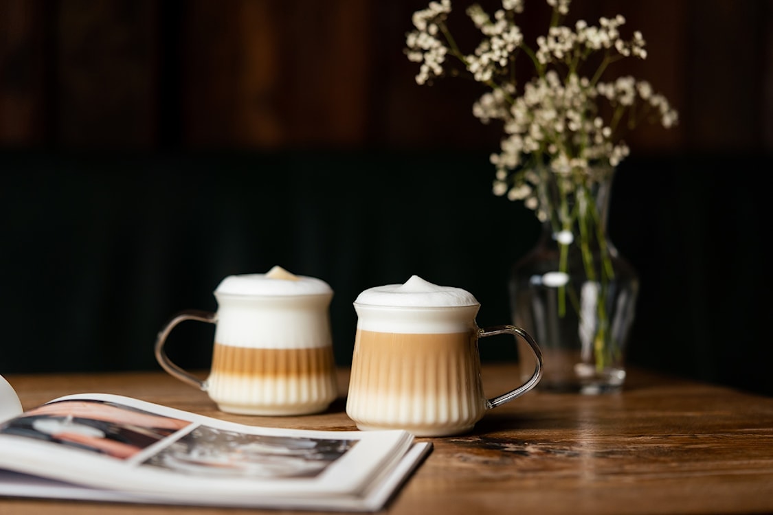 Zestaw 2 filiżanek Mia 320 ml  - zdjęcie 4