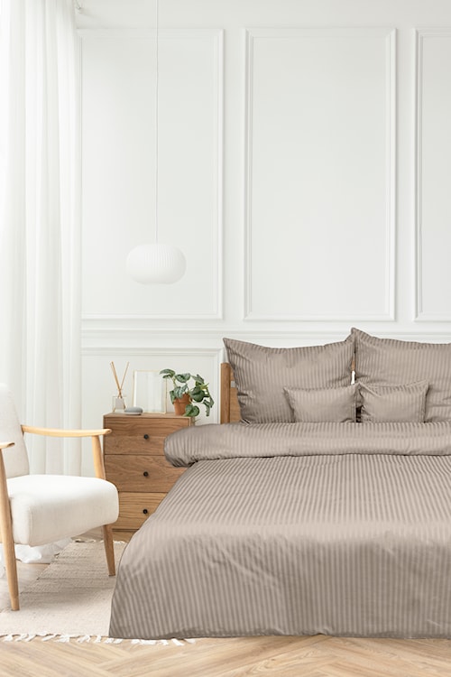 Pościel Damask w paski 200x160 cm z dwiema poszewkami na poduszkę 80x70 cm kaszmir  - zdjęcie 5