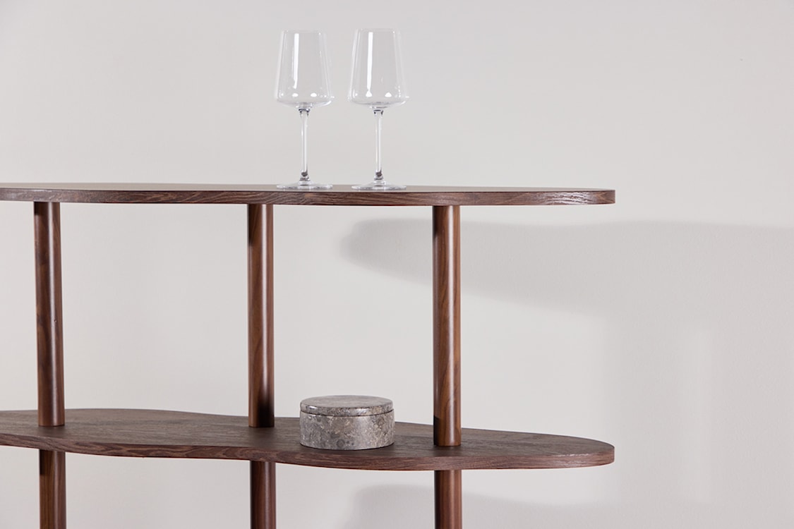 Regał Vorenne 105 cm z czterema półkami orzech  - zdjęcie 4