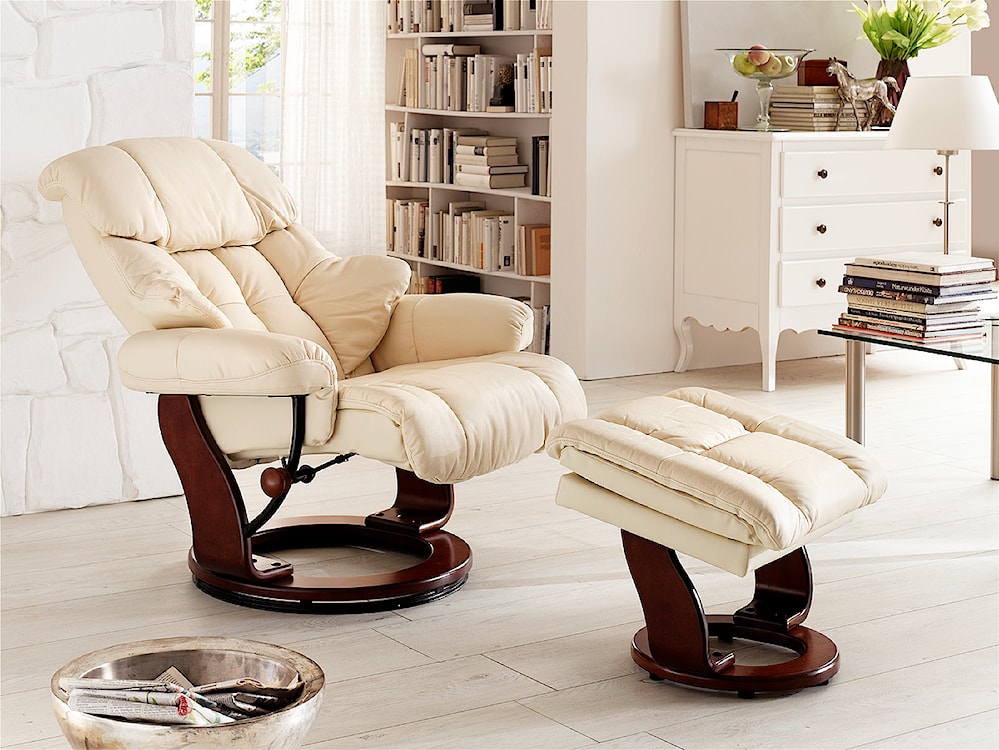 Fotel wypoczynkowy Callock z funkcją relaks i podnóżkiem orzech/kremowy  - zdjęcie 5