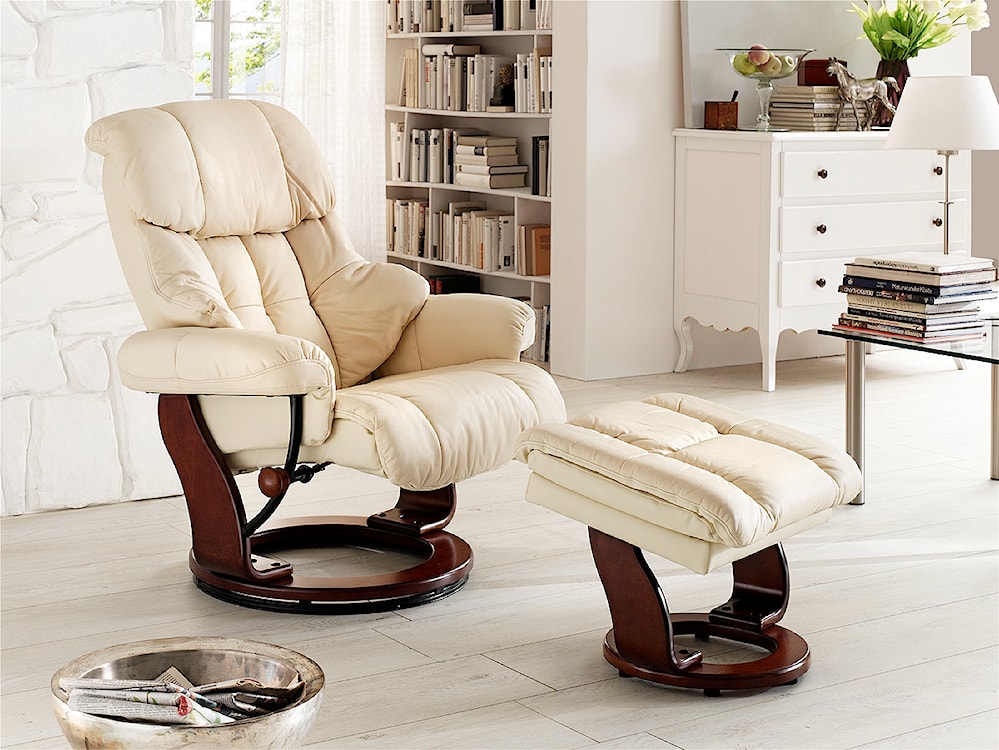 Fotel wypoczynkowy Callock z funkcją relaks i podnóżkiem orzech/kremowy  - zdjęcie 4