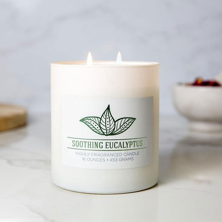 Świeca sojowa zapachowa Colonial Candle Soothing Eucalyptus 453 g  - zdjęcie 3