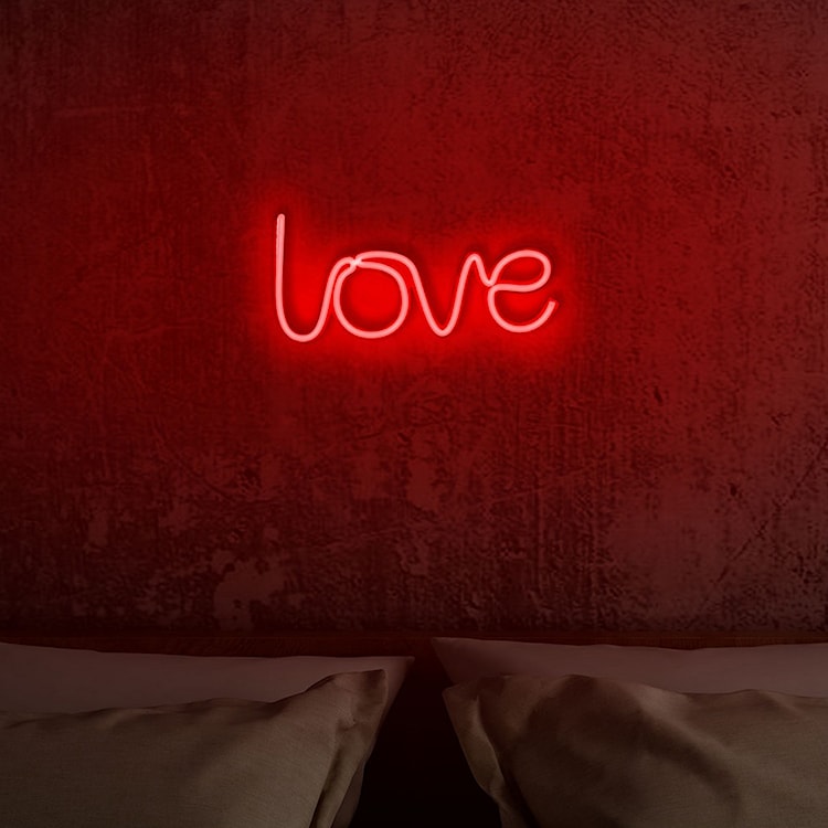 Neon na ścianę Letely z napisem Love czerwony  - zdjęcie 3