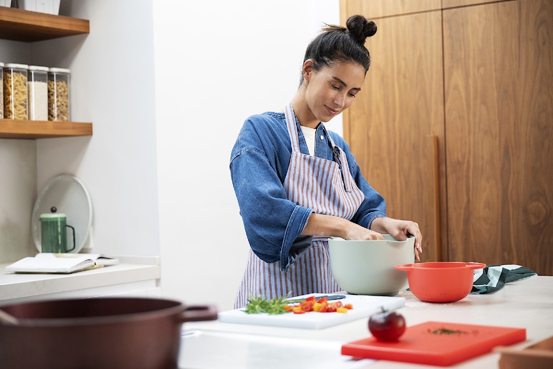 Miska z pokrywą odporną na rozchlapywanie Chef It 3000 ml kremowa  - zdjęcie 7