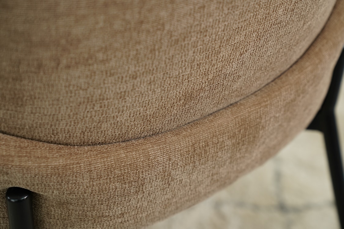Krzesło tapicerowane Micates z podłokietnikami brązowe  - zdjęcie 6
