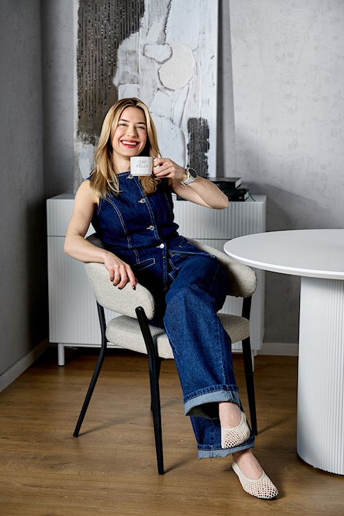 Krzesło tapicerowane do jadalni Corallia beżowe boucle  - zdjęcie 9