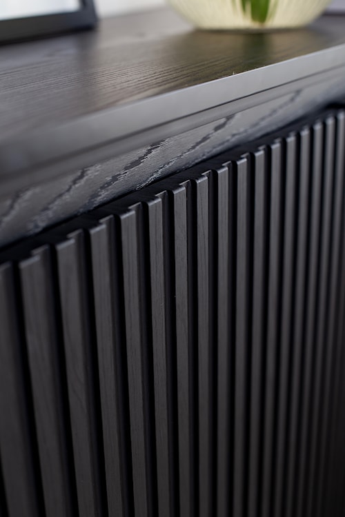 Komoda dwudrzwiowa Trend 166 cm z trzema szufladami z LED Czarna  - zdjęcie 4