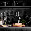 Le Creuset - Patelnia żeliwna Signature 23 cm czarna  - zdjęcie 2