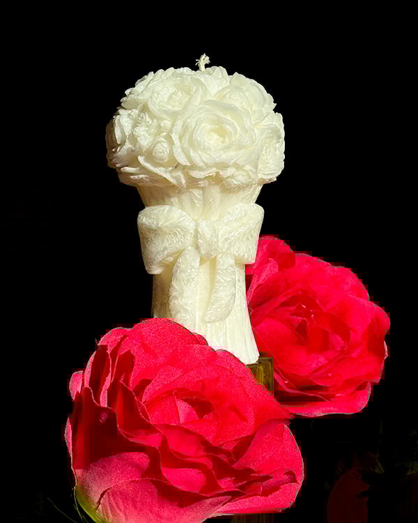 Świeca z wosku palmowego Rose Bouquet 210 g  - zdjęcie 2