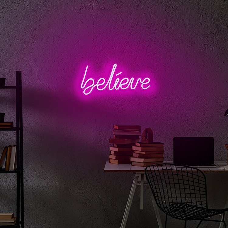 Neon na ścianę Letely z napisem Believe różowy  - zdjęcie 6