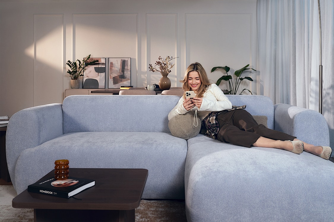 Narożnik z funkcją spania Emia L-kształtny prawostronny błękitny szenil  - zdjęcie 10