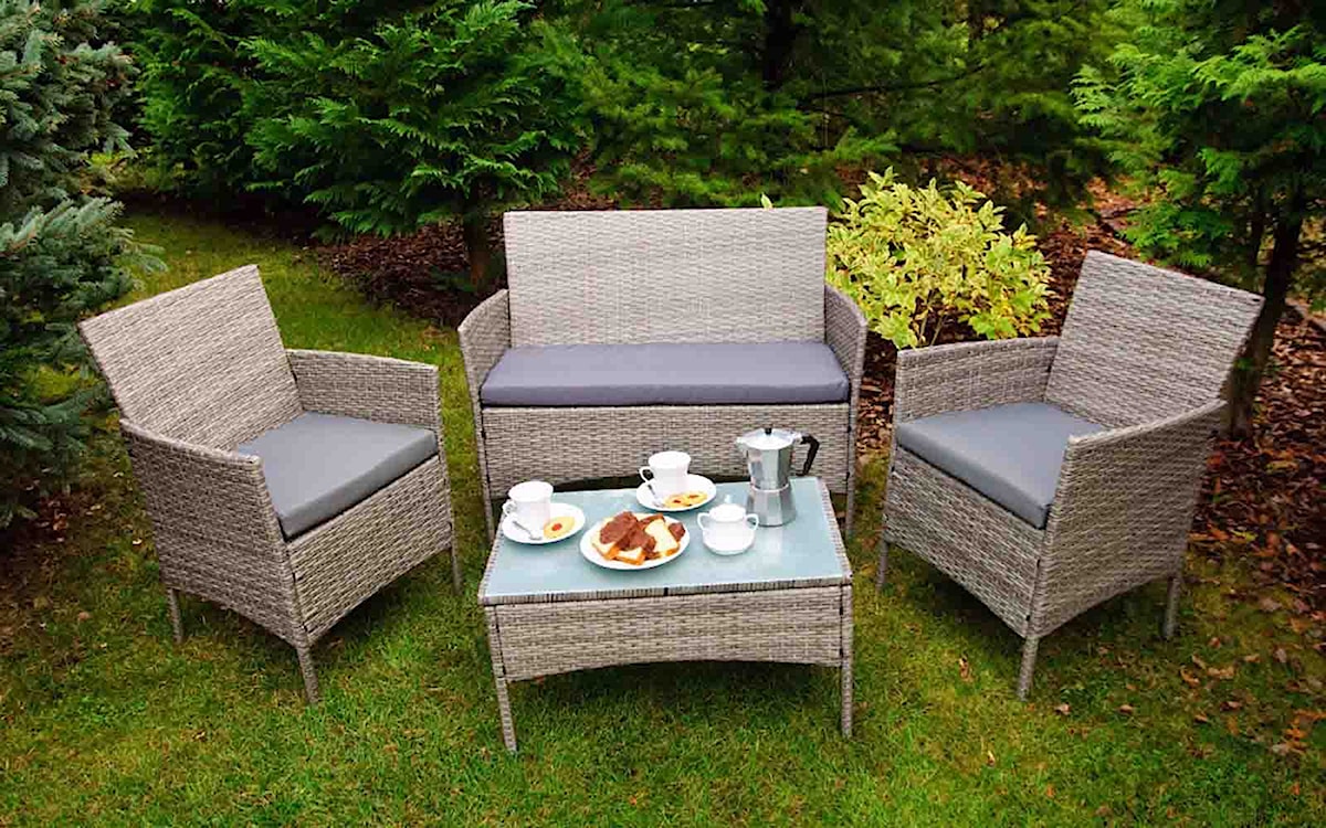 Zestaw mebli ogrodowych Bosti sofa z dwoma fotelami i stolikiem szary  - zdjęcie 3