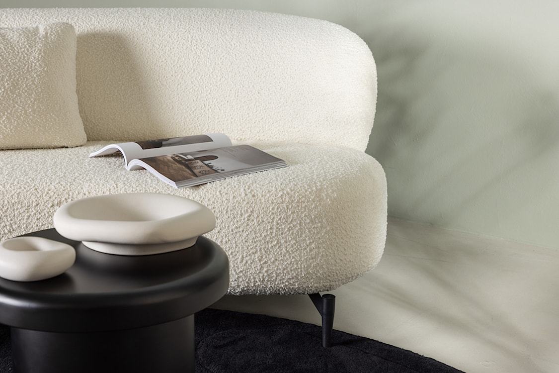 Sofa trzyosobowa Hillum w tkaninie boucle biała  - zdjęcie 5