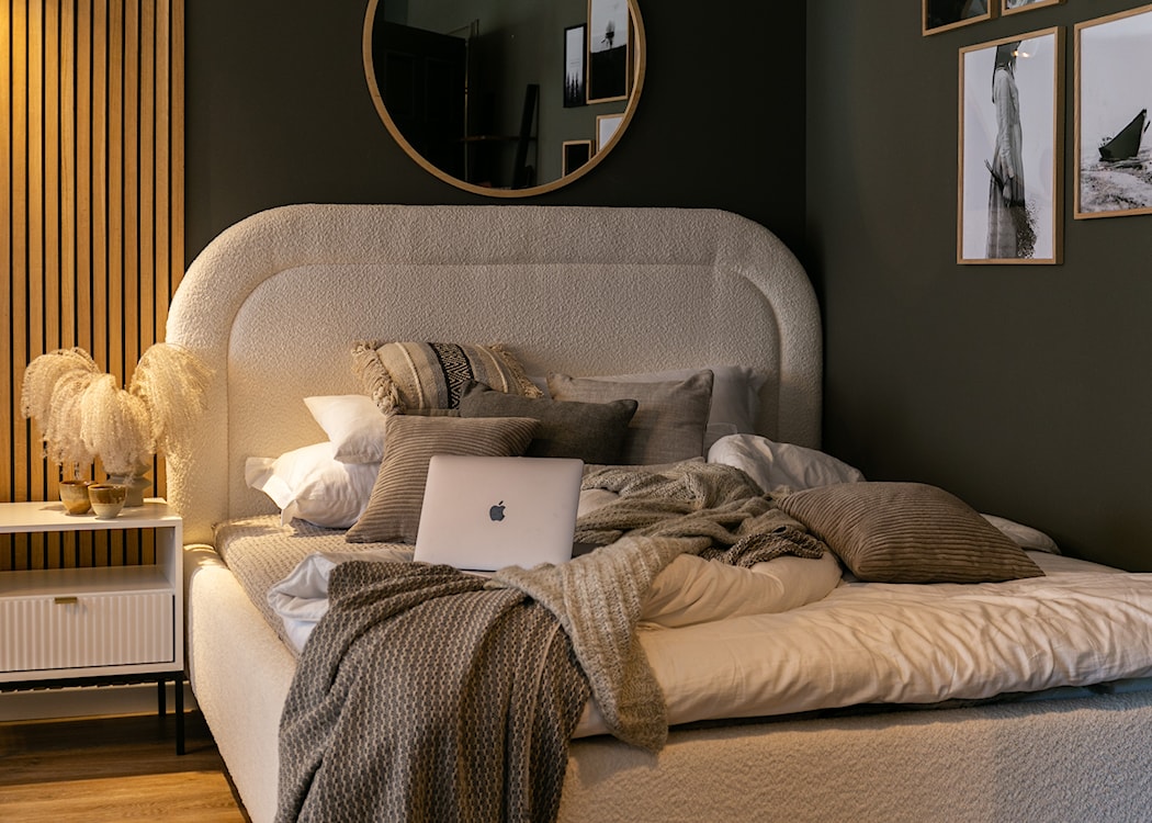 Łóżko tapicerowane 160x200 cm Loreo z pojemnikiem białe boucle  - zdjęcie 6