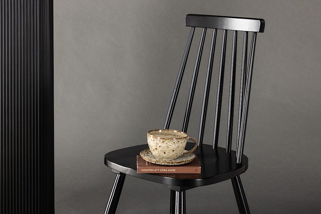 Krzesło drewniane Mowelly patyczak zwężane oparcie czarne   - zdjęcie 3