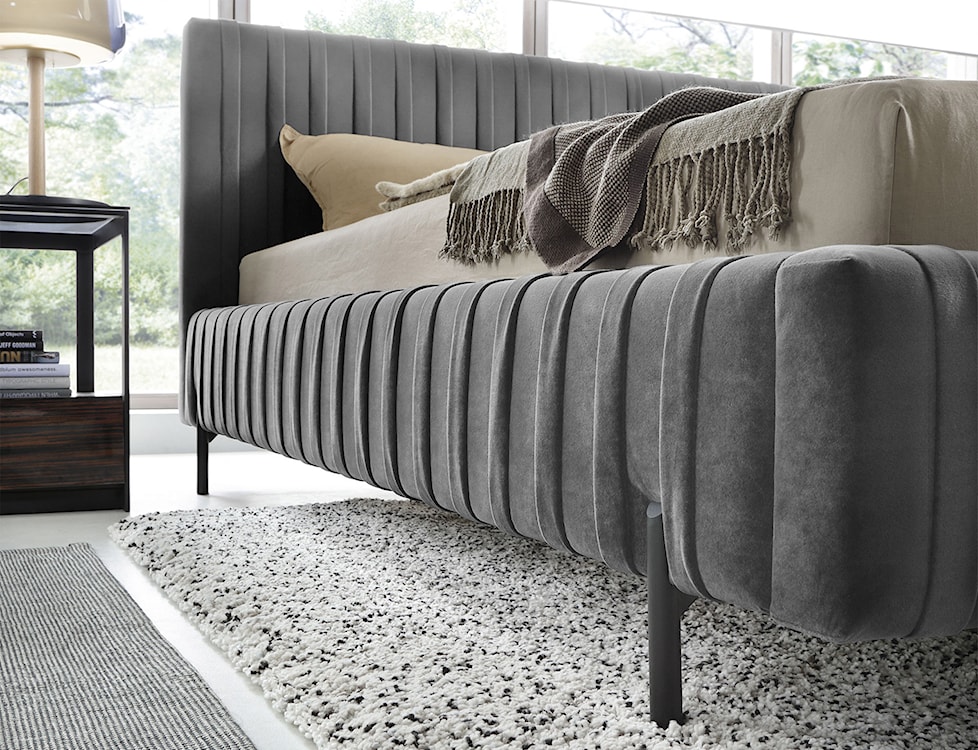 Łóżko tapicerowane Oluffo 140x200 cm z pojemnikiem stelaż metalowy szare welwet hydrofobowy  - zdjęcie 5