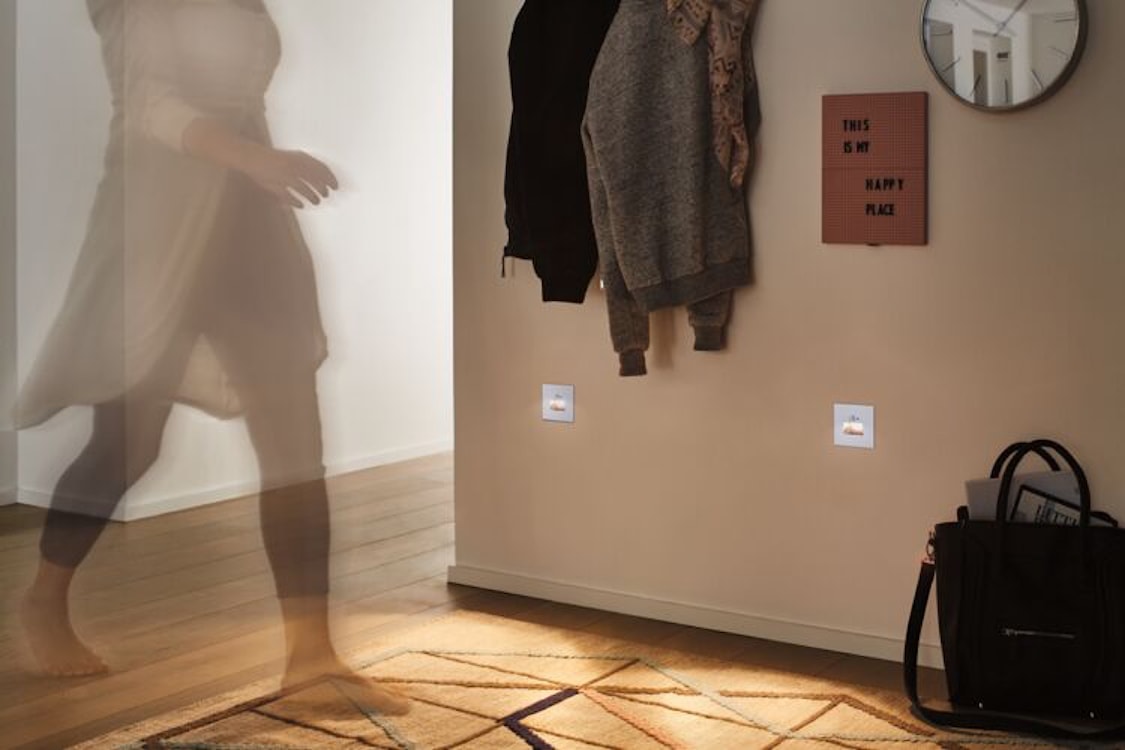Lampa przyschodowa Edge LED z czujnikiem ruchu i zmierzchu biała  - zdjęcie 3