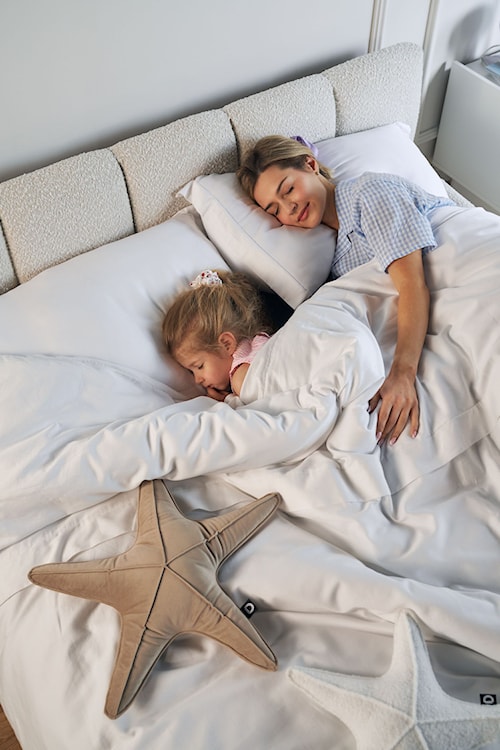 Zestaw dwóch poduszek dekoracyjnych Soft Loop rozgwiazdy  - zdjęcie 12