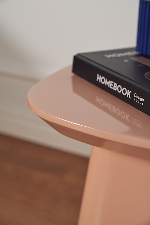 Stolik boczny Corriar 35x35 cm jasnoróżowy wysoki połysk  - zdjęcie 5