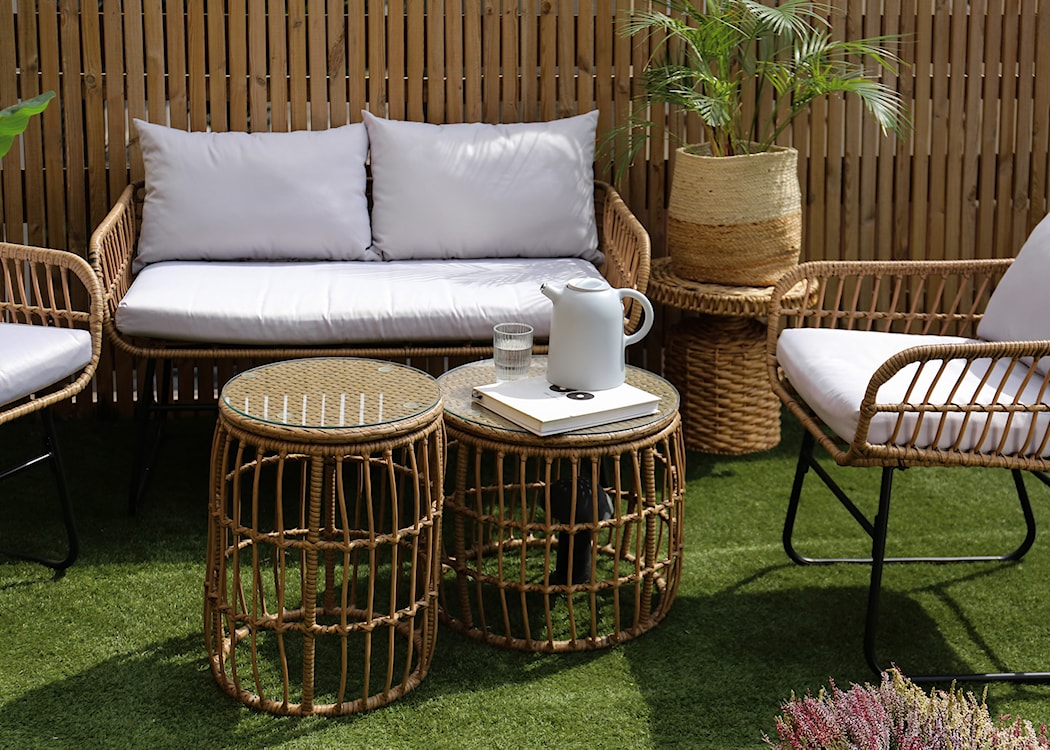 Zestaw mebli ogrodowych Titawin sofa z dwoma fotelami i dwoma stolikami  - zdjęcie 5