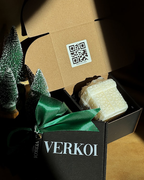 Świeca z wosku palmowego Christmas Prezent 320 g  - zdjęcie 5