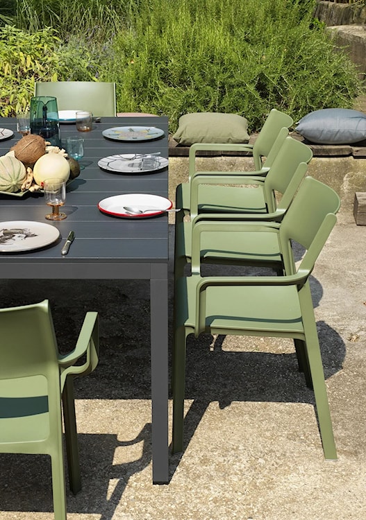 Krzesło ogrodowe z podłokietnikami Trill Nardi z certyfikowanego tworzywa zielone  - zdjęcie 3