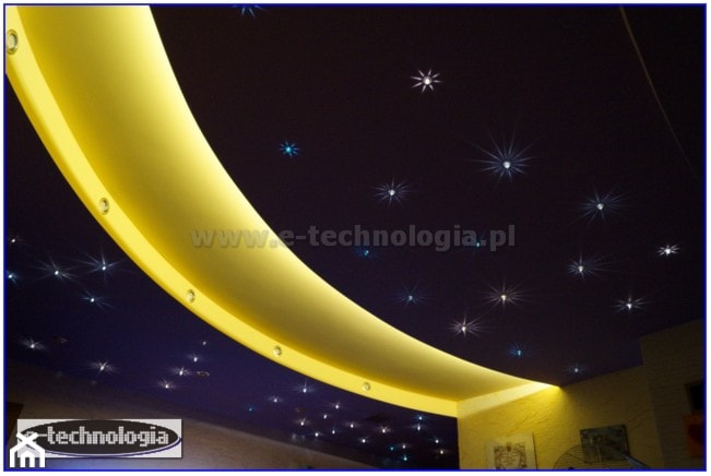 Gwiezdne niebo w salonie - zdjęcie od E-TECHNOLOGIA Leszek Łazarski - Homebook