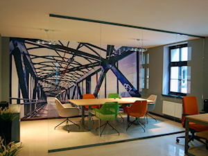 biuro w Poznaniu - Średnie szare biuro, styl minimalistyczny - zdjęcie od Archideko