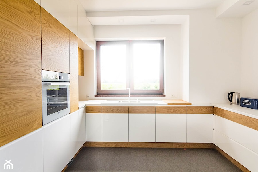 Dom pod Warszawą - Kuchnia, styl nowoczesny - zdjęcie od Drewmax Meble na wymiar