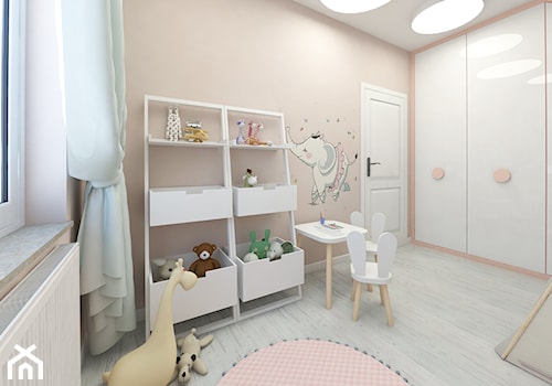 Pokój Blanki - Mały beżowy pokój dziecka dla dziecka dla dziewczynki - zdjęcie od Ing