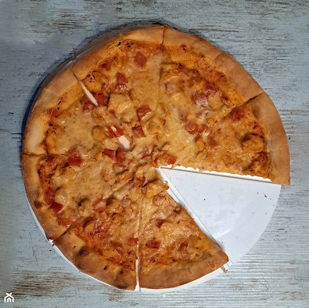 deska do serwowania pizzy - zdjęcie od blaty.eu - sklep internetowy - Homebook