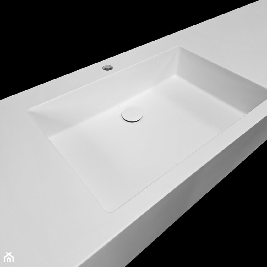 umywalka łazienkowa z odpływem centralnym - zdjęcie od blaty.eu - sklep internetowy