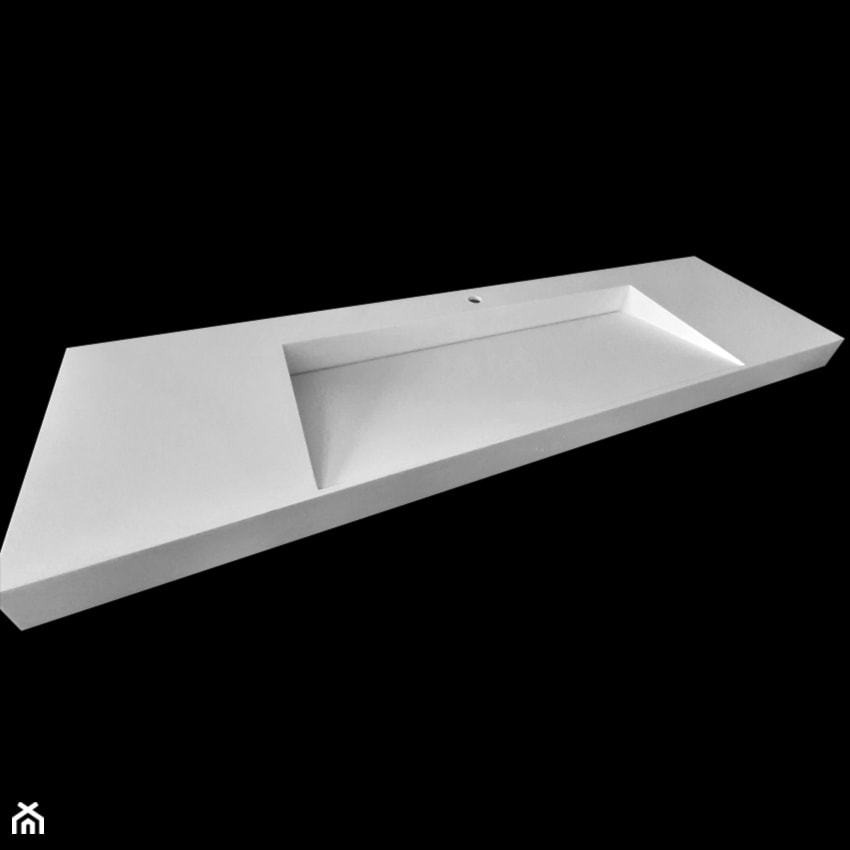 umywalka z odpływem szczelinowym wykonana z solid surface - zdjęcie od blaty.eu - sklep internetowy - Homebook