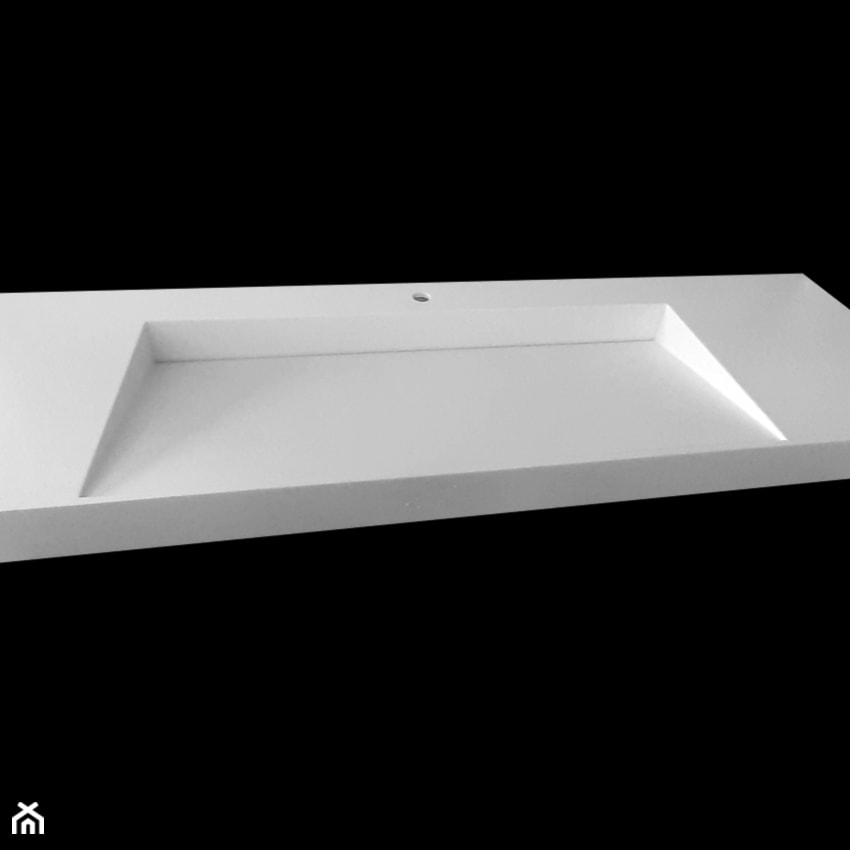 umywalka z odpływem szczelinowym wykonana z solid surface - zdjęcie od blaty.eu - sklep internetowy - Homebook